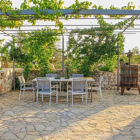Trulli Orma Holiday home *